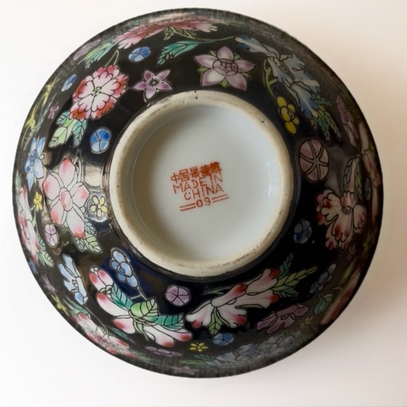 Vintage Floral Black Ceramic Bowl - Picture 9 of 9